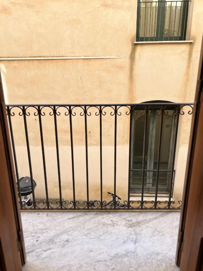 John'S House Apartment Cefalu Exterior photo